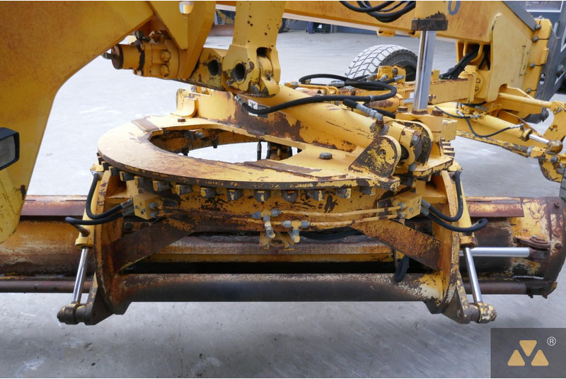 Grader Volvo G720B: das Bild 15