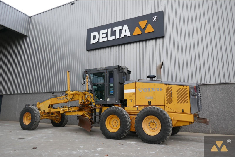 Grader Volvo G720B: das Bild 6