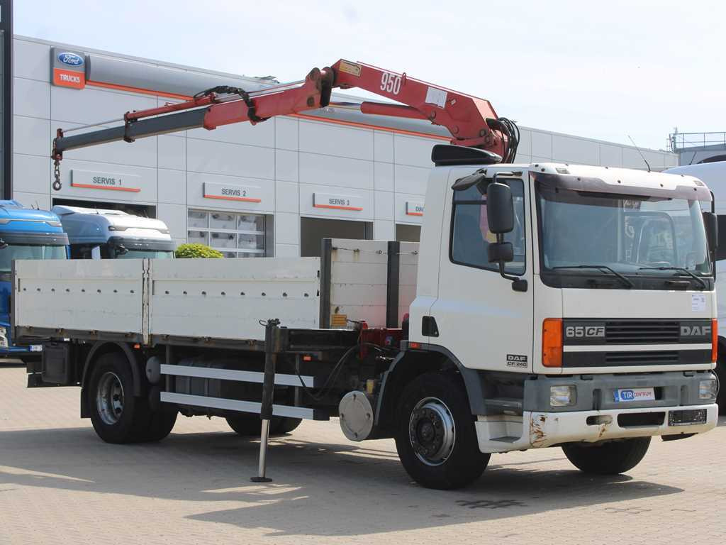 DAF CF 240, HYDRAULIC ARM HMF 953 K2, PNEU 80% - Pritsche LKW, Autokran: das Bild 3 DAF CF 240, HYDRAULIC ARM HMF 953 K2, PNEU 80% - Pritsche LKW, Autokran: das Bild 3