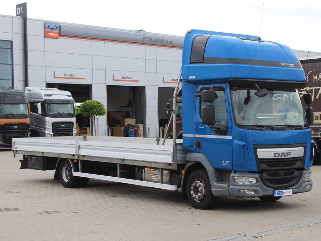 DAF LF 260, SLEEPING CABIN, EURO 6, PNEU 80% - Pritsche LKW: das Bild 2 DAF LF 260, SLEEPING CABIN, EURO 6, PNEU 80% - Pritsche LKW: das Bild 2