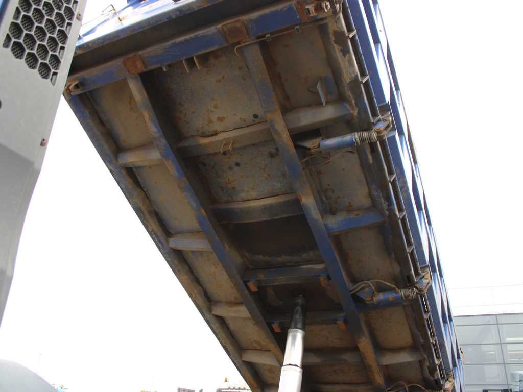 Kipper MAN TGA 41.480, 8X6, THREE-SIDED, EURO 3, RETARDER: das Bild 8