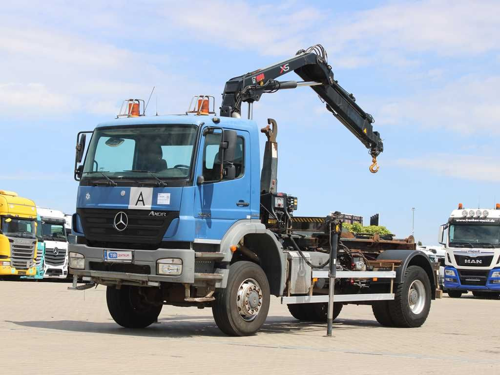 Mercedes-Benz AXOR 1824, CRANE HIAB 099B-3 DUO, 4x4 - Autokran: das Bild 1 Mercedes-Benz AXOR 1824, CRANE HIAB 099B-3 DUO, 4x4 - Autokran: das Bild 1