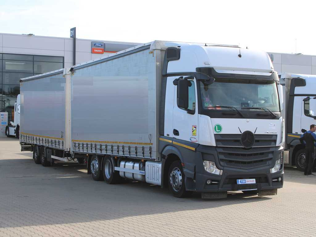 Mercedes-Benz Actros 2542, 6X2, LIFTING AXLE + PANAV TVK18M - Plane LKW: das Bild 3 Mercedes-Benz Actros 2542, 6X2, LIFTING AXLE + PANAV TVK18M - Plane LKW: das Bild 3