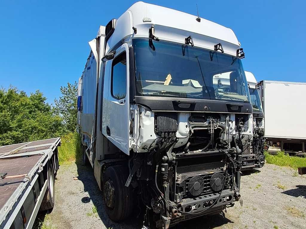 Mercedes-Benz Actros 2542, 6X2 - Plane LKW: das Bild 2 Mercedes-Benz Actros 2542, 6X2 - Plane LKW: das Bild 2