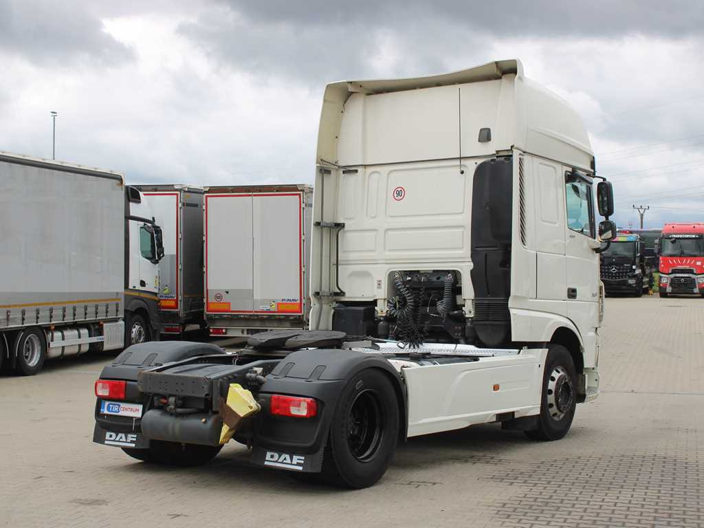 DAF XF 450 FT, HYDRAULIC, RETARDER, EURO 6 - Sattelzugmaschine: das Bild 4 DAF XF 450 FT, HYDRAULIC, RETARDER, EURO 6 - Sattelzugmaschine: das Bild 4
