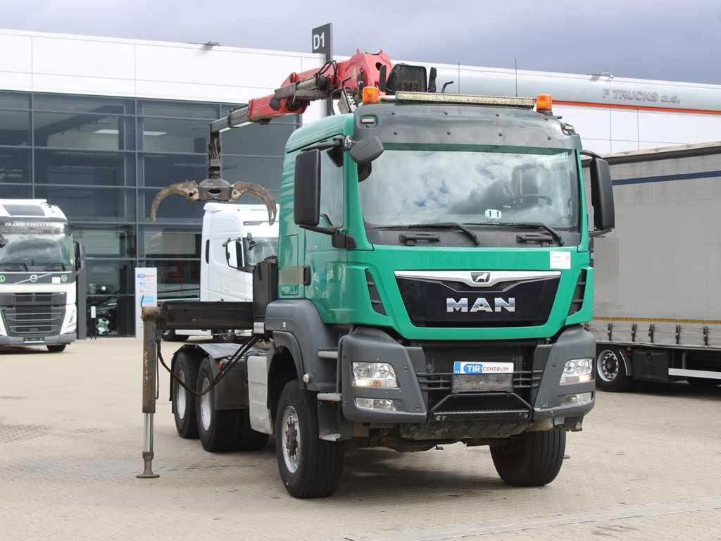 MAN TGS 33.500, 6X6, EURO 6, RETARDER, PALFINGER HYDRAULIC ARM Q170Z96 - Sattelzugmaschine: das Bild 3 MAN TGS 33.500, 6X6, EURO 6, RETARDER, PALFINGER HYDRAULIC ARM Q170Z96 - Sattelzugmaschine: das Bild 3