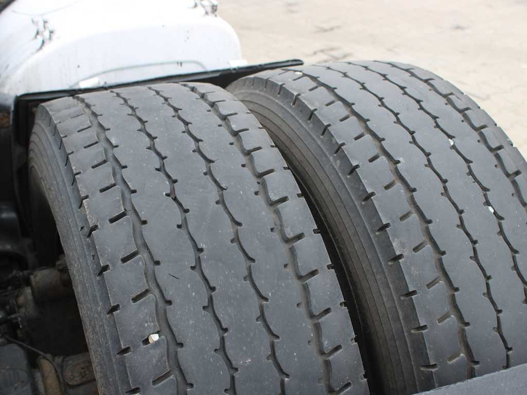 Sattelzugmaschine Renault MAGNUM 440.18, EURO 3: das Bild 17
