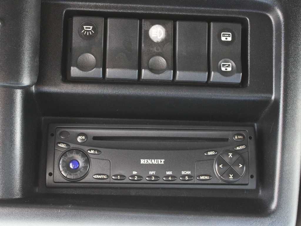 Sattelzugmaschine Renault MAGNUM 440.18, EURO 3: das Bild 13