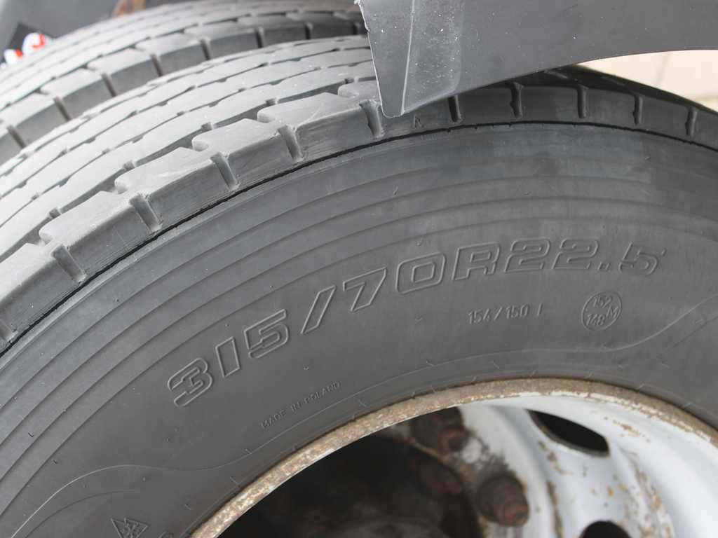 Sattelzugmaschine Renault MAGNUM 440.18, EURO 3: das Bild 15