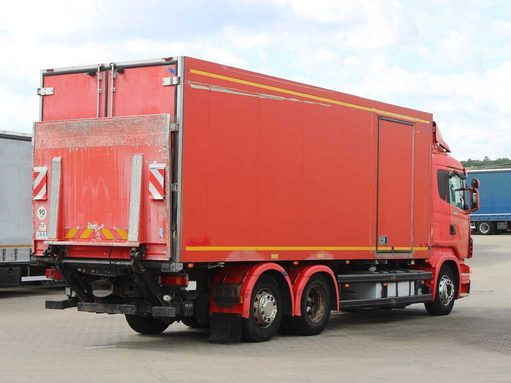Scania R 380, HYDRAULIC FRONT, DOUBLE CHAMBER, CARRIER SUPRA 850 mt - Kühlkoffer LKW: das Bild 4 Scania R 380, HYDRAULIC FRONT, DOUBLE CHAMBER, CARRIER SUPRA 850 mt - Kühlkoffer LKW: das Bild 4