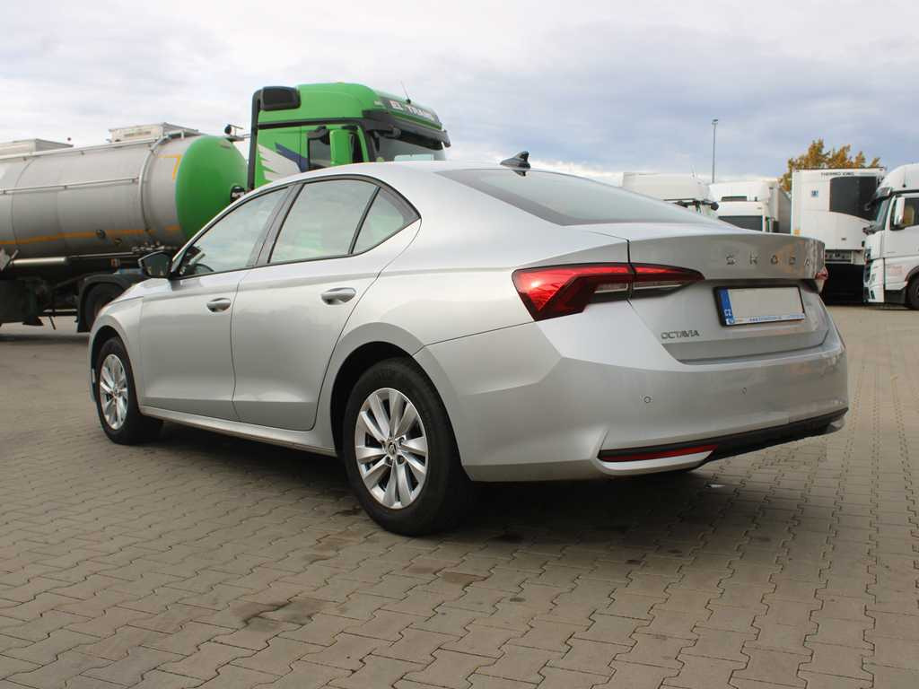 Skoda 2,0TDI 85KW SELECTION - PKW: das Bild 5 Skoda 2,0TDI 85KW SELECTION - PKW: das Bild 5