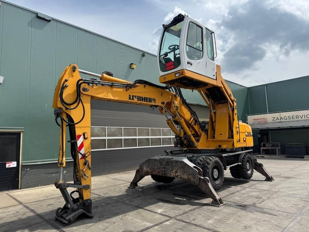 Liebherr A 316 - Umschlagbagger: das Bild 2 Liebherr A 316 - Umschlagbagger: das Bild 2