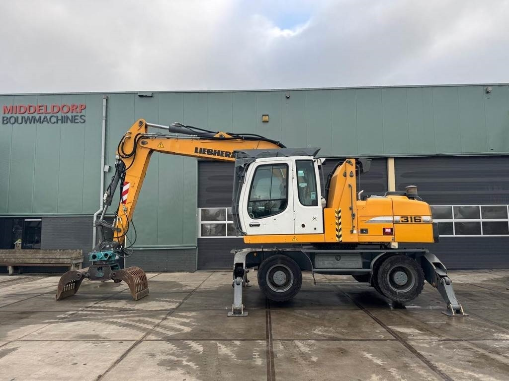 Liebherr A 316 - Umschlagbagger: das Bild 5 Liebherr A 316 - Umschlagbagger: das Bild 5