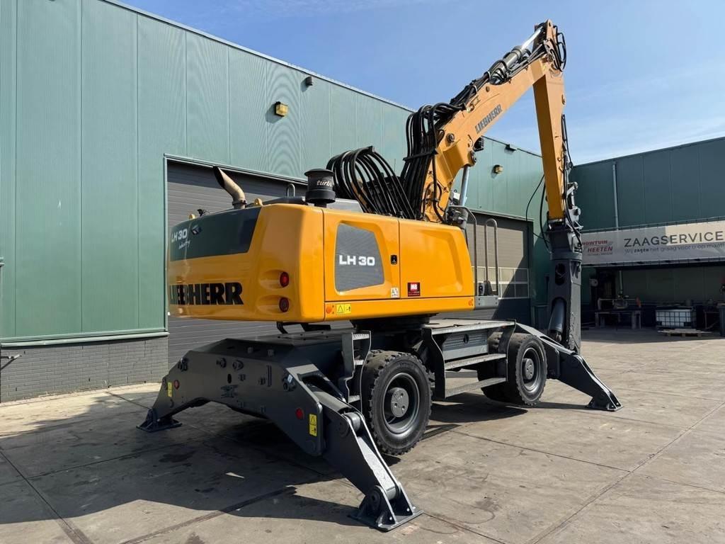 Umschlagbagger Liebherr LH 30 M: das Bild 15