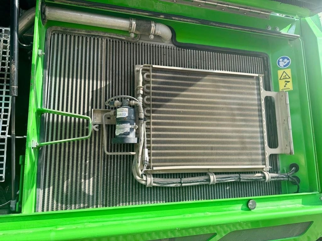 Umschlagbagger Sennebogen 821M E: das Bild 20