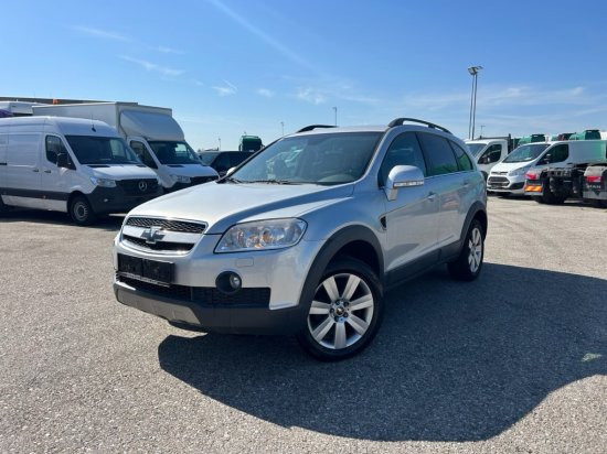 Chevrolet Captiva 3,2 V6 - SUV/ Geländewagen: das Bild 1 Chevrolet Captiva 3,2 V6 - SUV/ Geländewagen: das Bild 1