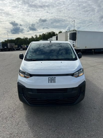 Fiat Scudo Scudo (L2) M BlueDHi 120 6-Gang, Exportpreis - Kastenwagen: das Bild 2 Fiat Scudo Scudo (L2) M BlueDHi 120 6-Gang, Exportpreis - Kastenwagen: das Bild 2