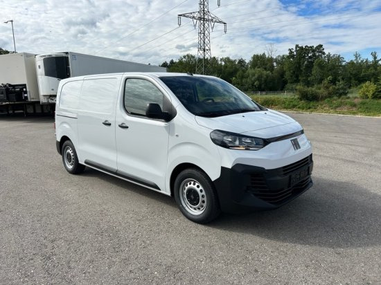 Fiat Scudo Scudo (L2) M BlueDHi 120 6-Gang, Exportpreis - Kastenwagen: das Bild 3 Fiat Scudo Scudo (L2) M BlueDHi 120 6-Gang, Exportpreis - Kastenwagen: das Bild 3