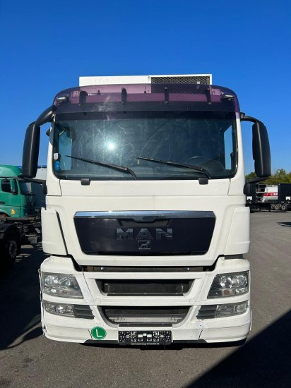 MAN TGS 26.360 6x2 LL, Tiefkühlkoffer Intarder, Liftachse ohne Anhänger - Kühlkoffer LKW: das Bild 2 MAN TGS 26.360 6x2 LL, Tiefkühlkoffer Intarder, Liftachse ohne Anhänger - Kühlkoffer LKW: das Bild 2