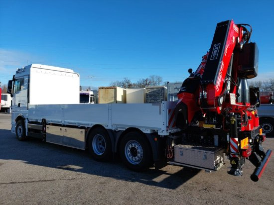 MAN TGX 26.510 LL Pritsche, Fassi F545RA.2.28XE, Containerverschlüsse, - Pritsche LKW, Autokran: das Bild 4 MAN TGX 26.510 LL Pritsche, Fassi F545RA.2.28XE, Containerverschlüsse, - Pritsche LKW, Autokran: das Bild 4