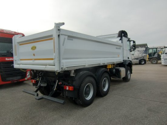 Mercedes-Benz Arocs 3348, 6x4 ,Retarder, Meiller ,Euro 6 Bordmatik - Kipper: das Bild 4 Mercedes-Benz Arocs 3348, 6x4 ,Retarder, Meiller ,Euro 6 Bordmatik - Kipper: das Bild 4