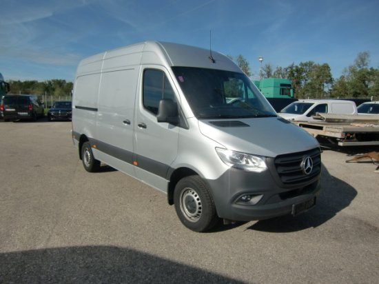 Mercedes-Benz Sprinter 319 CDI Standard, el.Schiebetür ,Exportpreis ohne Nova - Kastenwagen: das Bild 3 Mercedes-Benz Sprinter 319 CDI Standard, el.Schiebetür ,Exportpreis ohne Nova - Kastenwagen: das Bild 3