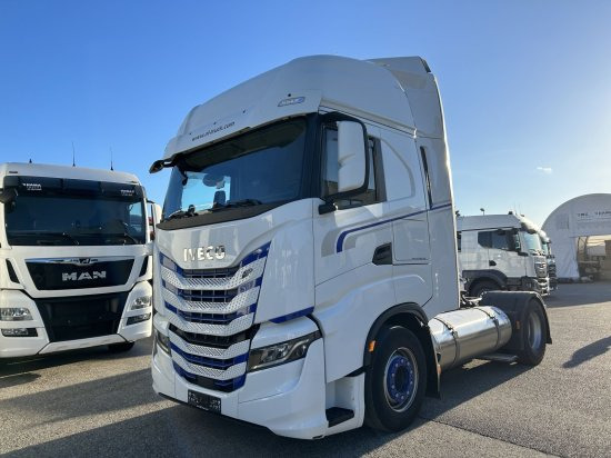 Iveco Stralis 460 Gas, 2 LNG-Tanks, Retarder, Leder - Sattelzugmaschine: das Bild 2 Iveco Stralis 460 Gas, 2 LNG-Tanks, Retarder, Leder - Sattelzugmaschine: das Bild 2