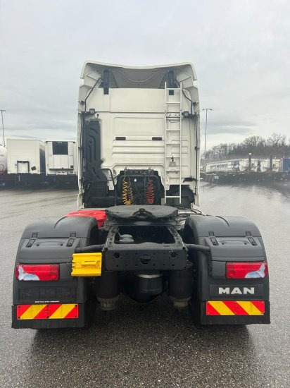 MAN TGX 18.420 XLX, E6 - Sattelzugmaschine: das Bild 5 MAN TGX 18.420 XLX, E6 - Sattelzugmaschine: das Bild 5