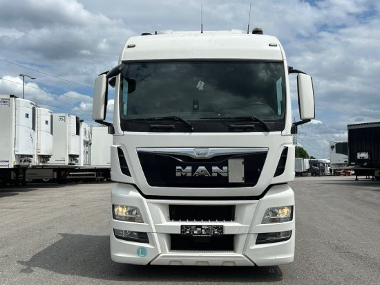MAN TGX 18.440 XXL Low Deck, Retarder, Standklima, Euro 6, - Sattelzugmaschine: das Bild 2 MAN TGX 18.440 XXL Low Deck, Retarder, Standklima, Euro 6, - Sattelzugmaschine: das Bild 2