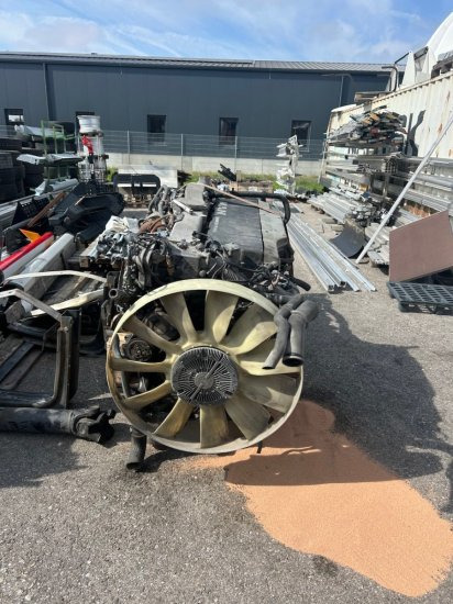 MAN TGX 18.440 only Motor und ZF-Getriebe, Motortyp: D2676LF26, E6 - Sattelzugmaschine: das Bild 2 MAN TGX 18.440 only Motor und ZF-Getriebe, Motortyp: D2676LF26, E6 - Sattelzugmaschine: das Bild 2