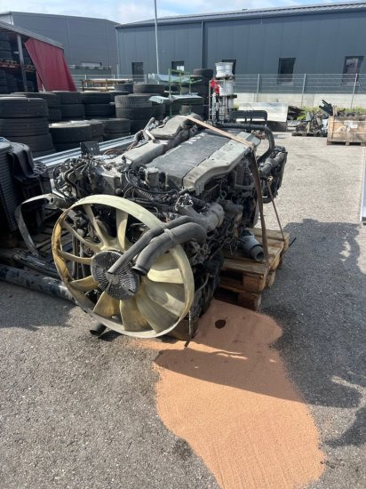 MAN TGX 18.440 only Motor und ZF-Getriebe, Motortyp: D2676LF26, E6 - Sattelzugmaschine: das Bild 3 MAN TGX 18.440 only Motor und ZF-Getriebe, Motortyp: D2676LF26, E6 - Sattelzugmaschine: das Bild 3