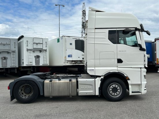 MAN TGX 18.510 BLS, XXL New Model, Standklima, EURO 6, Intarder, Kipphydraulik - Sattelzugmaschine: das Bild 4 MAN TGX 18.510 BLS, XXL New Model, Standklima, EURO 6, Intarder, Kipphydraulik - Sattelzugmaschine: das Bild 4