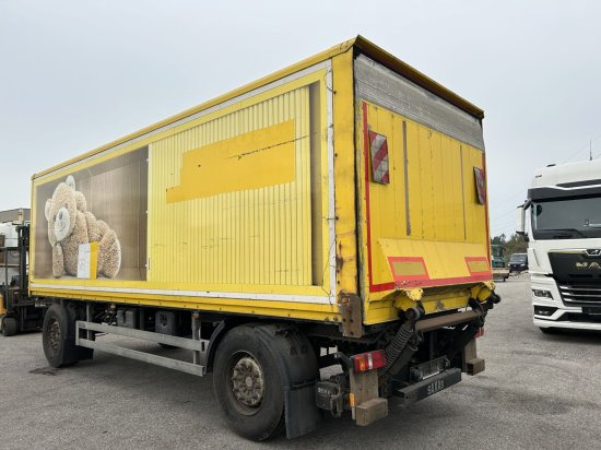 Saxas, Anhängewagen Kofferaufbau mit Hebebühne - Koffer Anhänger: das Bild 4 Saxas, Anhängewagen Kofferaufbau mit Hebebühne - Koffer Anhänger: das Bild 4