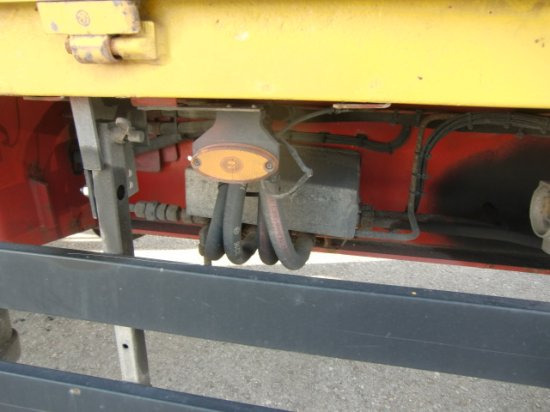 Planenauflieger Schwarzmüller Spezialauflieger Schräglader, Coilmulde mehrere Einheiten verfügbar: das Bild 11