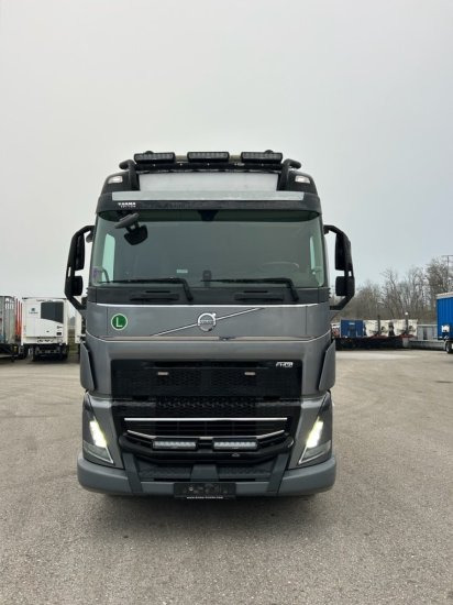 Volvo FH 16 650 6x4 Langholzzug + Doll M2K-9L Nachläufer mit Palfinger Epsilon S260C96, I-Shift, Retarder, - Holztransporter, Autokran: das Bild 2 Volvo FH 16 650 6x4 Langholzzug + Doll M2K-9L Nachläufer mit Palfinger Epsilon S260C96, I-Shift, Retarder, - Holztransporter, Autokran: das Bild 2