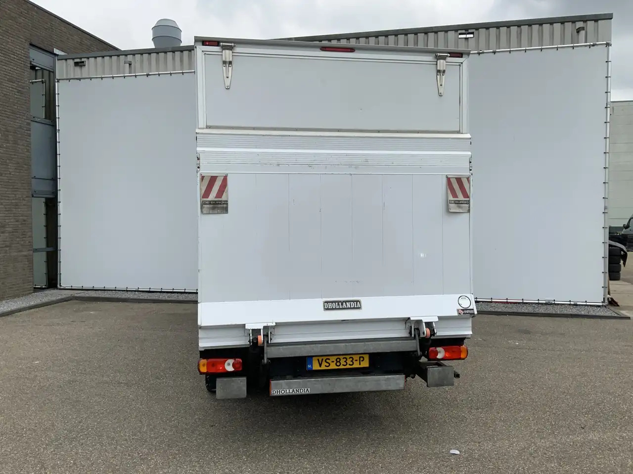 Fiat Ducato 35H 2.3 MultiJet L3H1 Meubelbak & Lift & Zijdeur A - Koffer Transporter: das Bild 2 Fiat Ducato 35H 2.3 MultiJet L3H1 Meubelbak & Lift & Zijdeur A - Koffer Transporter: das Bild 2