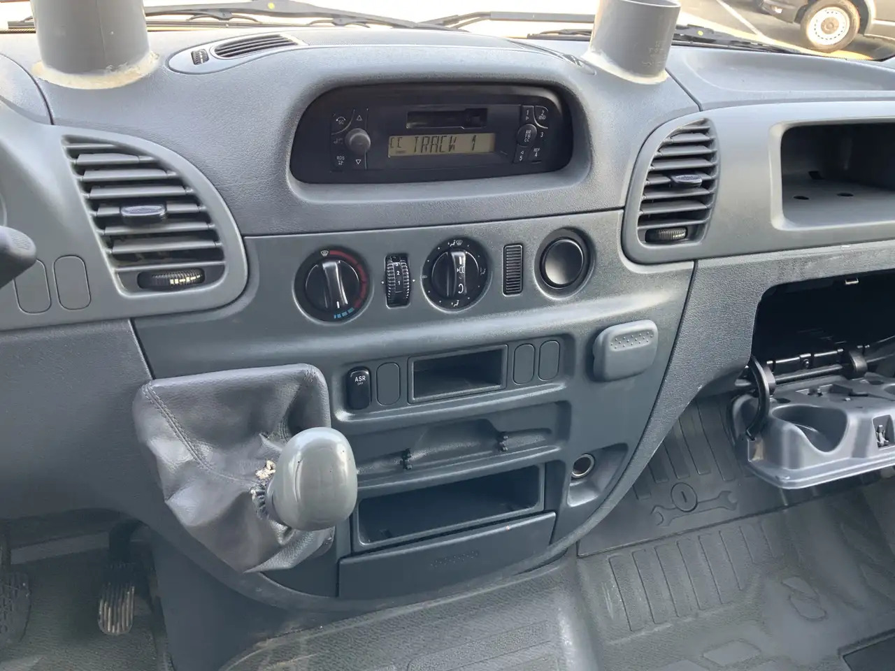 Kastenwagen Mercedes-Benz Sprinter 208 CDI 2.2 355 L2H1 3 Zits Imperiaal Trap Trekhaa: das Bild 9