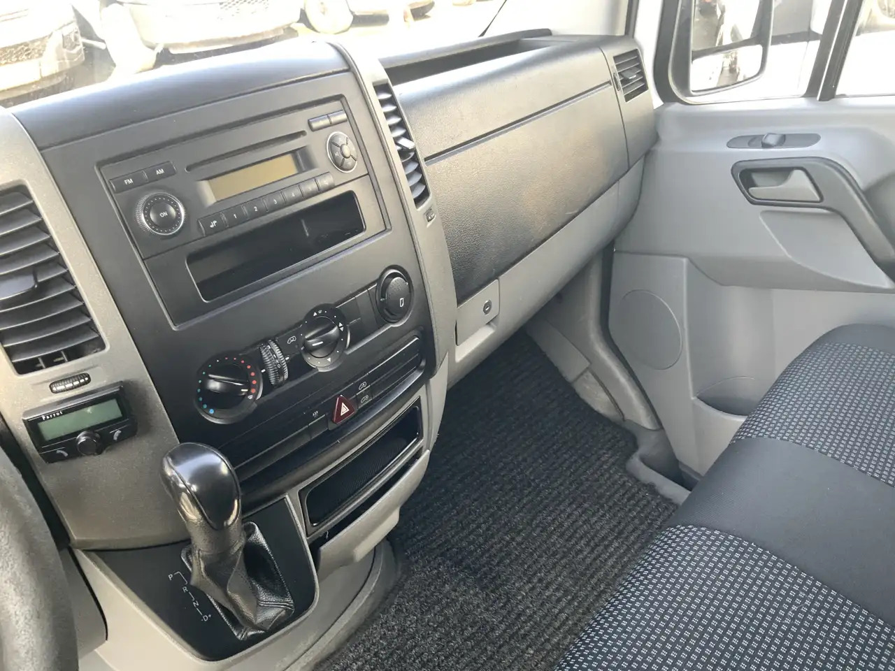 Mercedes-Benz Sprinter 311 2.2 CDI 366 L2H1 Automaat 3 Zits Trekaak 2800k - Kastenwagen: das Bild 4 Mercedes-Benz Sprinter 311 2.2 CDI 366 L2H1 Automaat 3 Zits Trekaak 2800k - Kastenwagen: das Bild 4