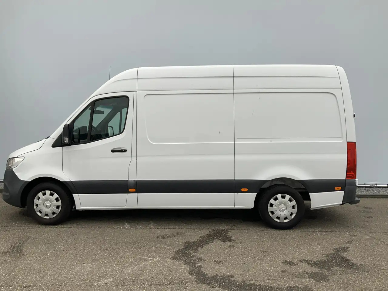 Mercedes-Benz Sprinter 314 2.2 CDI L2H1 EURO VI-D Airco Camera 3 Zits Ext - Kastenwagen: das Bild 4 Mercedes-Benz Sprinter 314 2.2 CDI L2H1 EURO VI-D Airco Camera 3 Zits Ext - Kastenwagen: das Bild 4