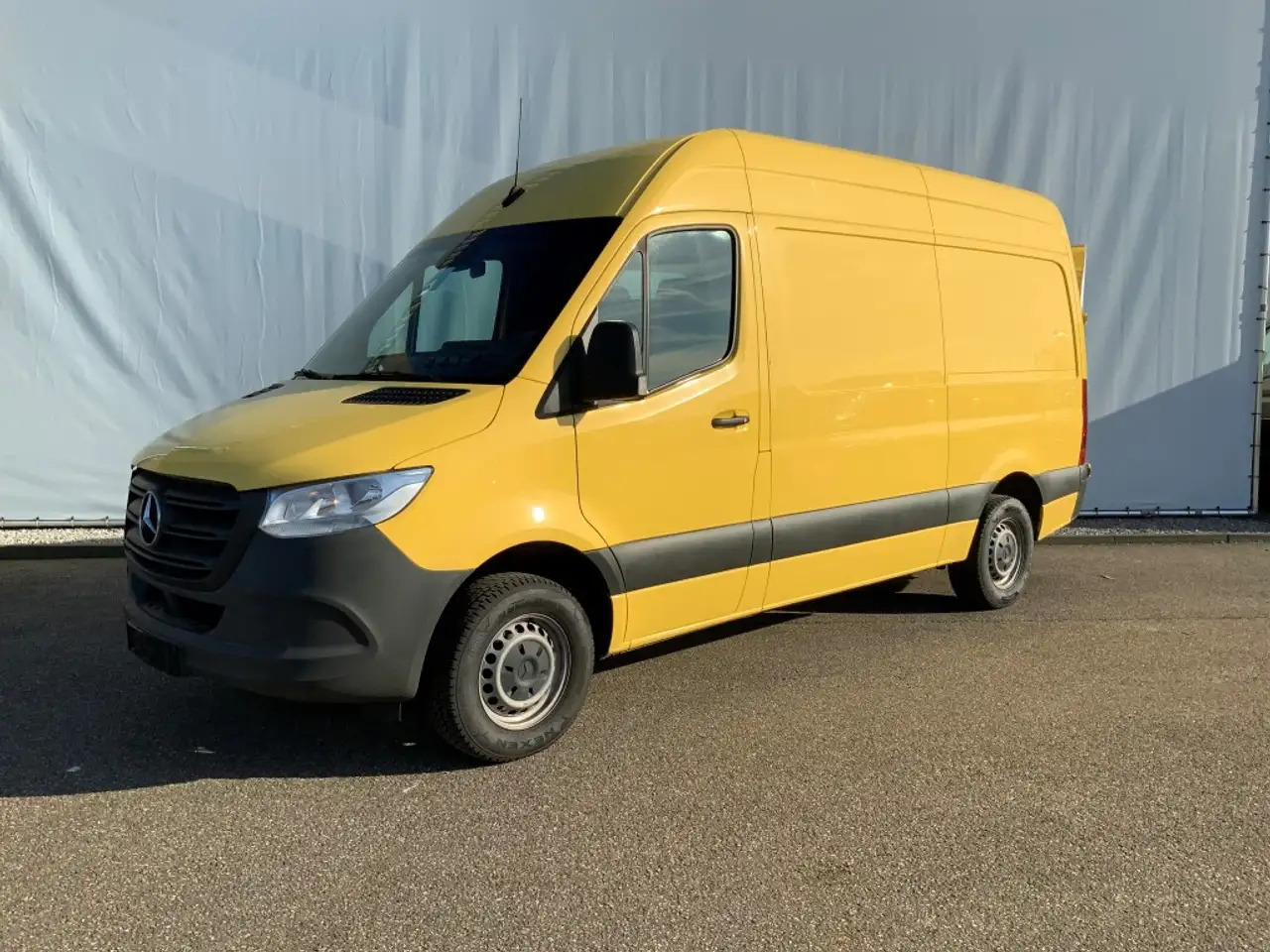 Mercedes-Benz Sprinter 314 2.2 CDI L2H2 & Laadklep& Afstandbediening Airc - Kastenwagen: das Bild 1 Mercedes-Benz Sprinter 314 2.2 CDI L2H2 & Laadklep& Afstandbediening Airc - Kastenwagen: das Bild 1