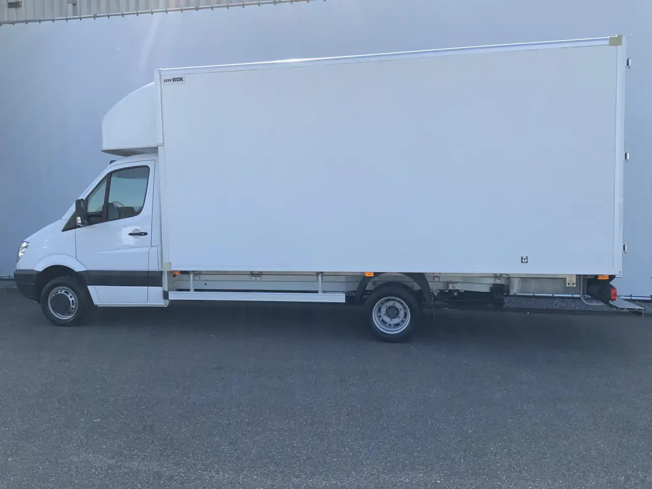 Mercedes-Benz Sprinter 515 2.2 CDI 432 Meubelbak 5,10 MTR.&Deuren Airco 3 - Koffer Transporter: das Bild 3 Mercedes-Benz Sprinter 515 2.2 CDI 432 Meubelbak 5,10 MTR.&Deuren Airco 3 - Koffer Transporter: das Bild 3