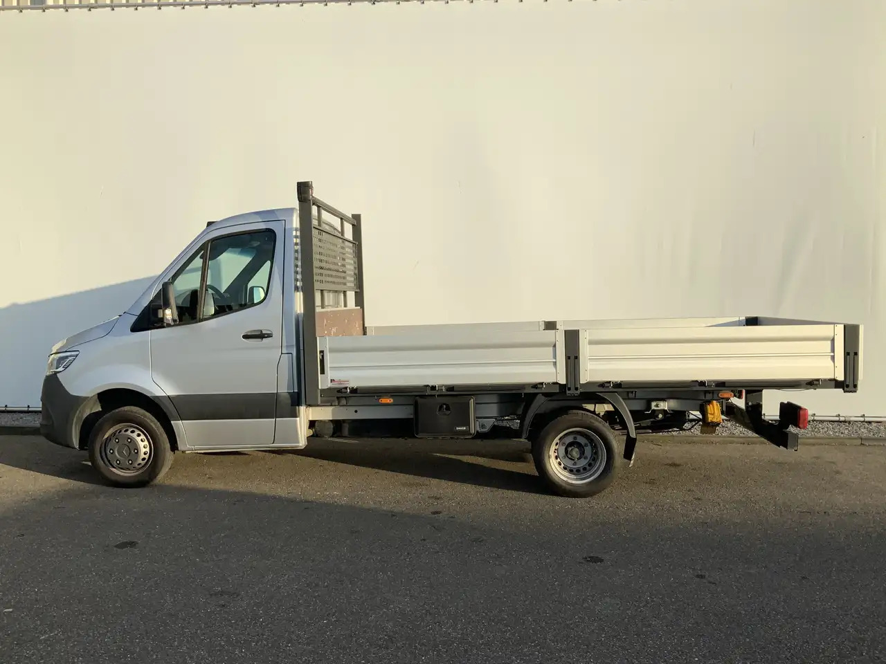 Mercedes-Benz Sprinter 519 1.9 CDI L2 RWD Pick Up Automaat Airco Cruise N - Pritsche Transporter: das Bild 4 Mercedes-Benz Sprinter 519 1.9 CDI L2 RWD Pick Up Automaat Airco Cruise N - Pritsche Transporter: das Bild 4