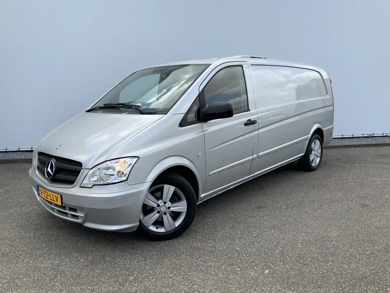 Mercedes-Benz Vito 122 CDI Automaat Koel Auto werkt 100 % 0.gr Airco - Kühltransporter: das Bild 1 Mercedes-Benz Vito 122 CDI Automaat Koel Auto werkt 100 % 0.gr Airco - Kühltransporter: das Bild 1