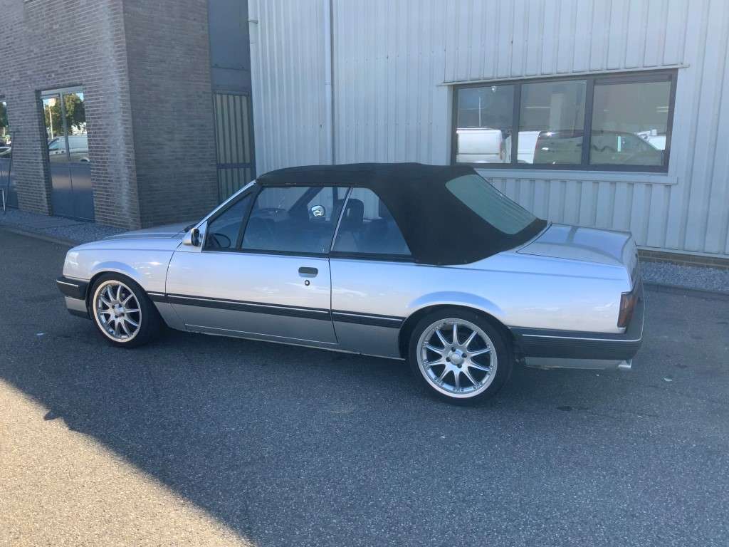 Opel Ascona 1.6 S Automaat Cabriolet Marge geen btw - PKW: das Bild 5 Opel Ascona 1.6 S Automaat Cabriolet Marge geen btw - PKW: das Bild 5