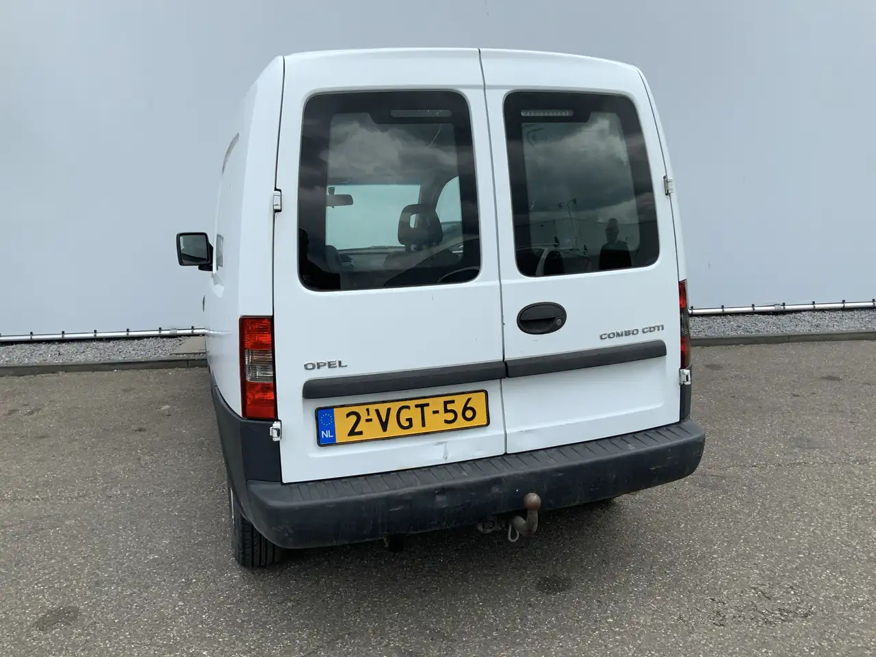 Opel Combo 1.3 CDTi Selection Trekhaak 1000 kg Euro 5 - Kleintransporter: das Bild 2 Opel Combo 1.3 CDTi Selection Trekhaak 1000 kg Euro 5 - Kleintransporter: das Bild 2
