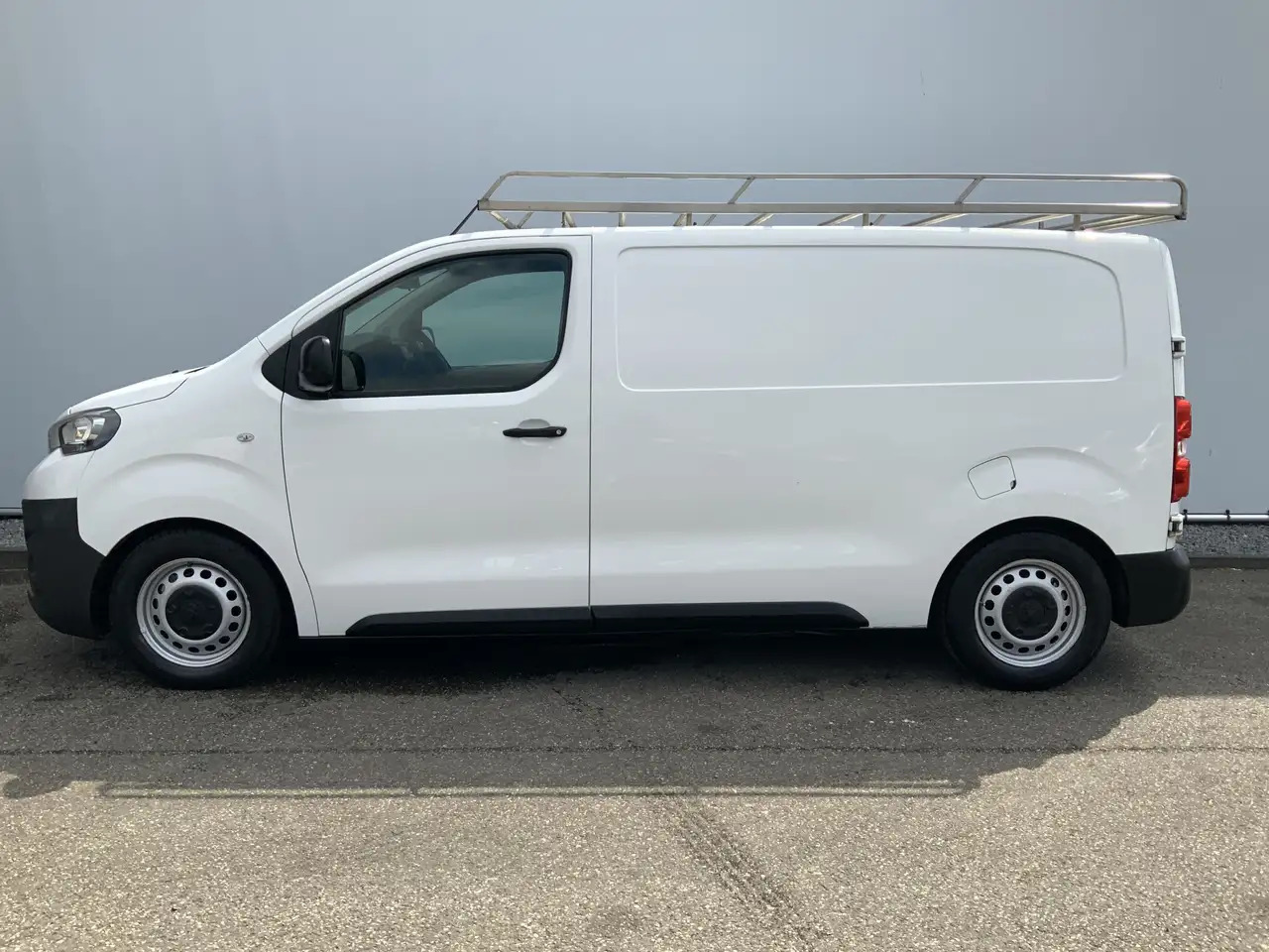 Peugeot Expert glazenwasser 226S 1.6 BlueHDI 115 Inbouw 530 liter - Kastenwagen: das Bild 5 Peugeot Expert glazenwasser 226S 1.6 BlueHDI 115 Inbouw 530 liter - Kastenwagen: das Bild 5