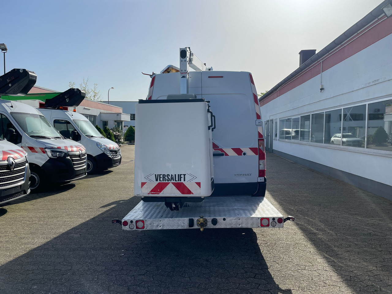 Renault Master Hubarbeitsbühne Time Versalift ETL-32-125 - LKW mit Arbeitsbühne: das Bild 5 Renault Master Hubarbeitsbühne Time Versalift ETL-32-125 - LKW mit Arbeitsbühne: das Bild 5