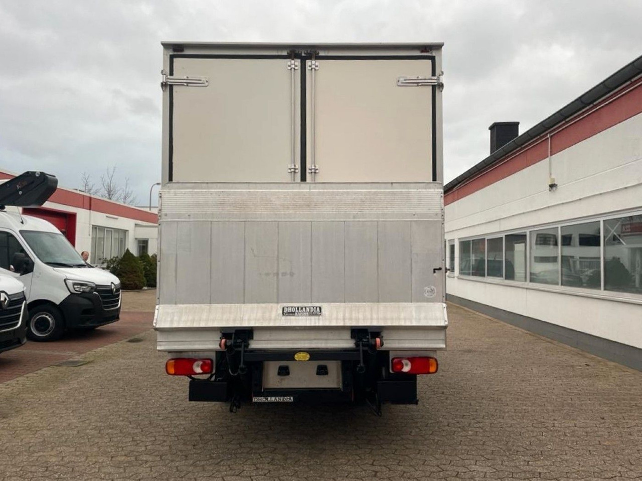 Renault Maxity Tiefkühlkoffer Multi-Temp Ladebordwand - Kühltransporter: das Bild 5 Renault Maxity Tiefkühlkoffer Multi-Temp Ladebordwand - Kühltransporter: das Bild 5