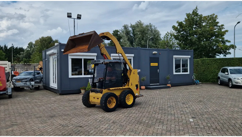 Kompaktlader Caterpillar 216B3 schranklader met 1191 uur: das Bild 16