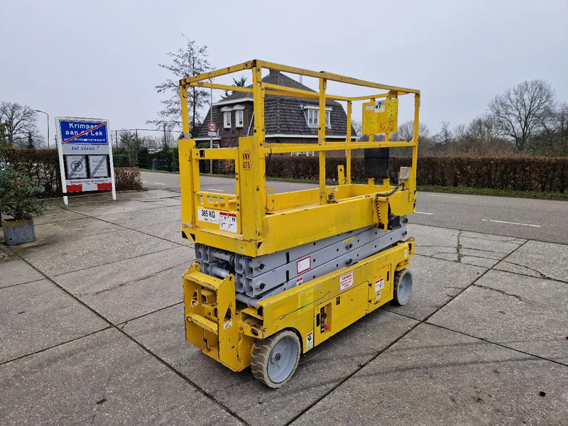 Genie GS2032 elektrisch werkhoogte 8m. met keuring - Scherenbühne: das Bild 2 Genie GS2032 elektrisch werkhoogte 8m. met keuring - Scherenbühne: das Bild 2